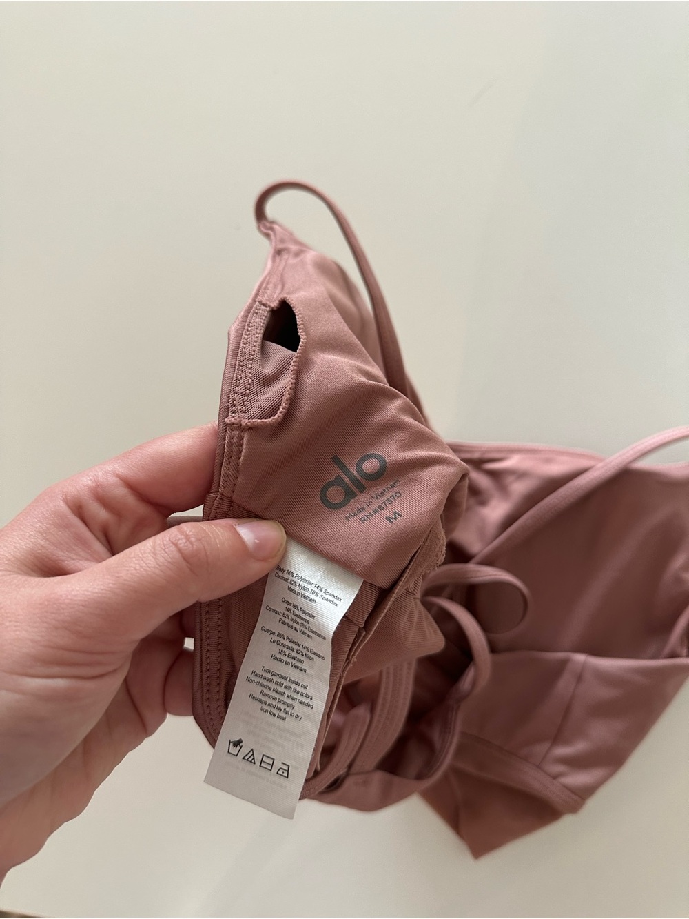 Alo Yoga Glossy Lavish Strappy Sports Bra Pink Mauve Rosewood? M Mesh - Picture 5 of 5
